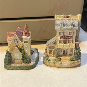 The Americana Miniature Village Houses